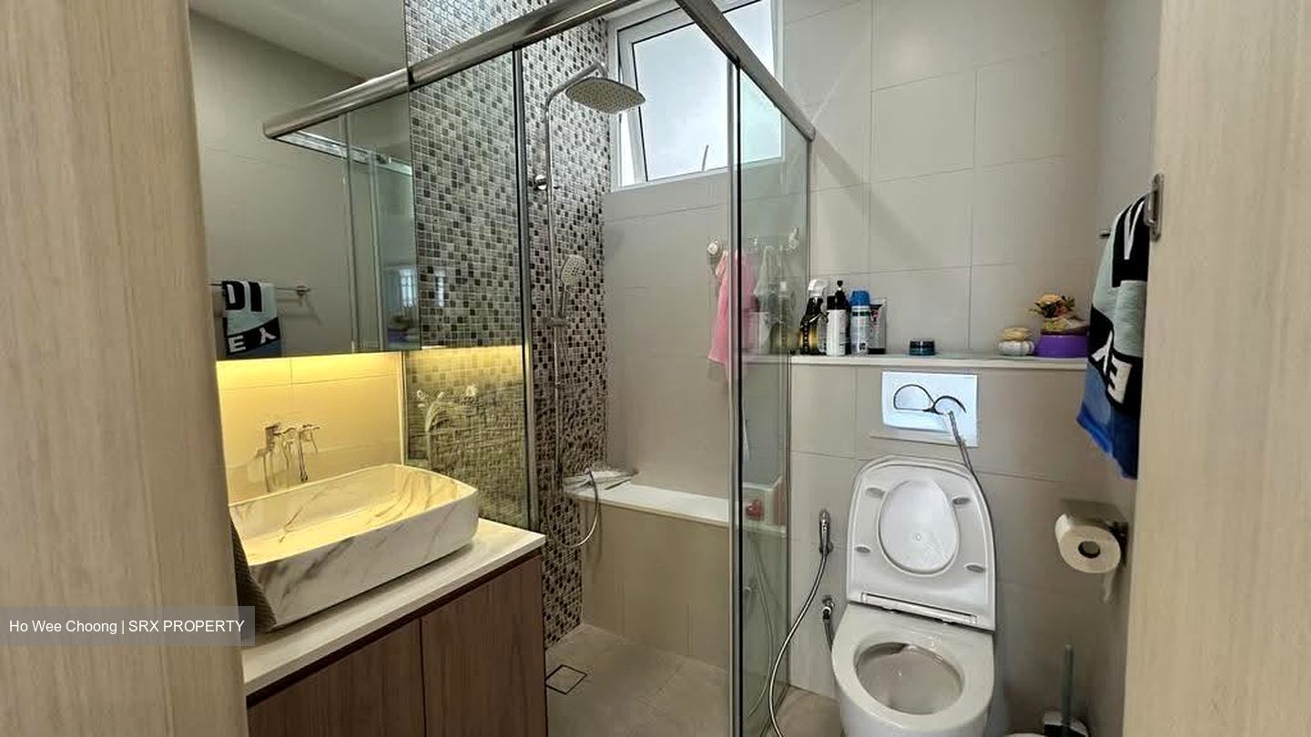 Blu Coral (D15), Condominium #613058881